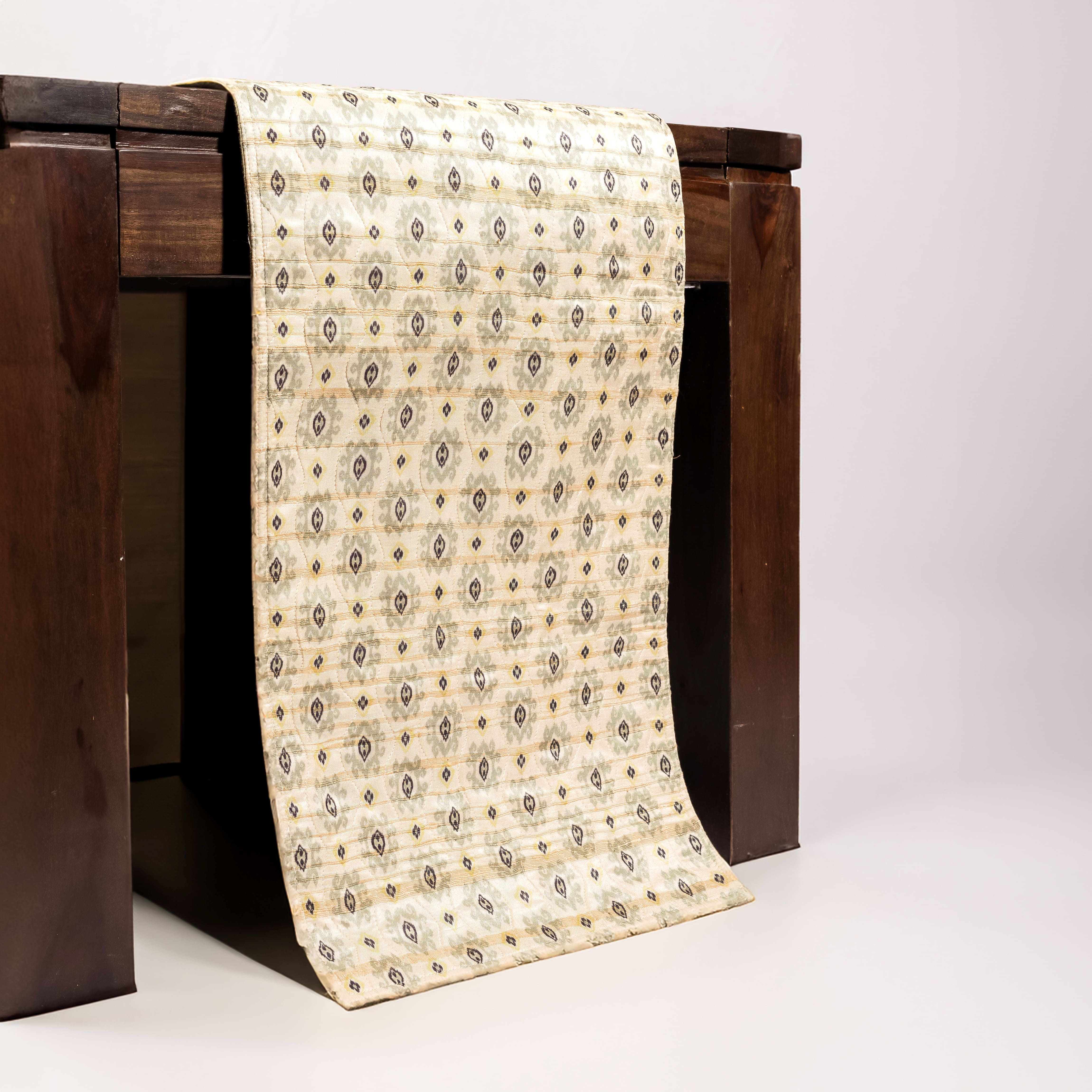 Table Runner